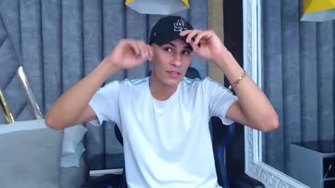 jakemoxleey online show from March 10, 3:34 am