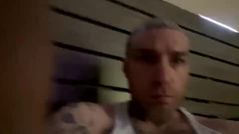 jakenorman083 online show from September 14, 7:59 pm