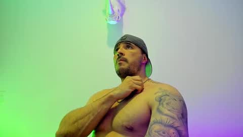 jakestone_1 online show from March 19, 3:01 am