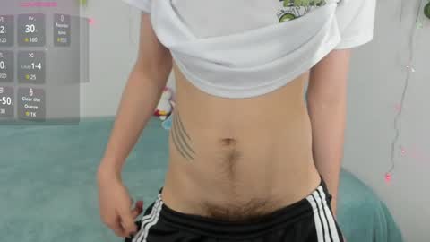 Jakke Independent model online show from December 19, 4:23 am
