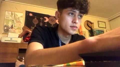 Snapshot of james2002og chatting on October 5, 12:41 am james2002og online show from October 5, 12:41 am