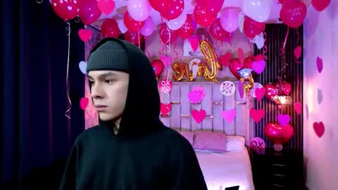 james_adamss_ online show from February 16, 11:52 am