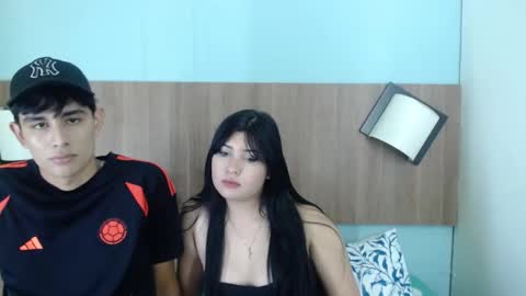 Snapshot of james_andtati chatting on October 25, 11:31 am JAMES Y TATIANA online show from October 25, 11:31 am