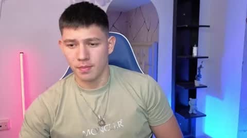 james_cr online show from July 6, 3:03 pm