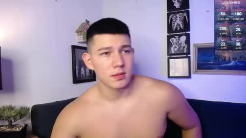 james_cr online show from December 16, 12:51 am