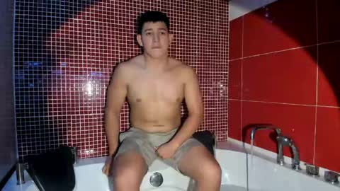 james_cr online show from June 8, 12:28 pm