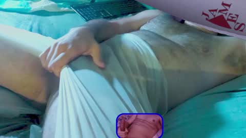 Snapshot of jameshetfield450 chatting on January 7, 10:33 am James Clapeyron online show from January 7, 10:33 am