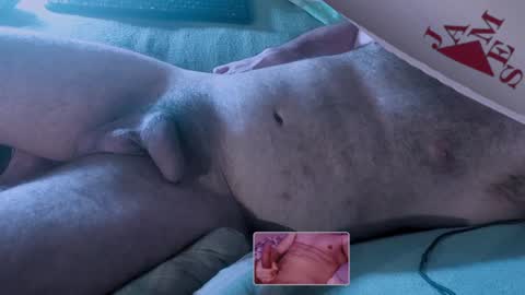 Snapshot of jameshetfield450 chatting on January 23, 9:39 am James Clapeyron online show from January 23, 9:39 am