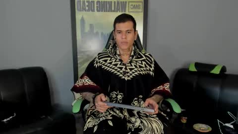 Jamesinked  online show from January 30, 6:32 pm