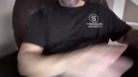 Snapshot of jamesmckendree chatting on January 4, 7:13 pm jamesmckendree online show from January 4, 7:13 pm