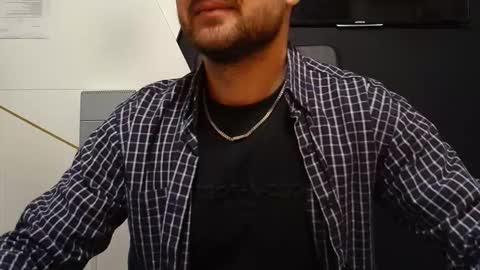 JamesMyers online show from November 25, 5:28 am