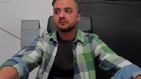 JamesMyers online show from May 26, 4:07 am