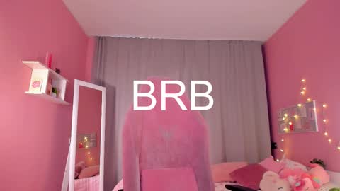 jamie_chung online show from November 27, 5:26 am