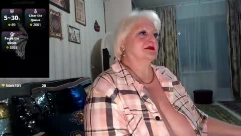 JaneBeech online show from April 29, 5:40 pm