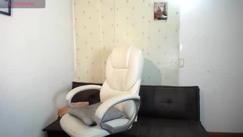 JANE online show from March 12, 10:50 pm