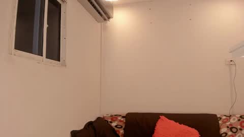 Snapshot of jane_monttgomery chatting on December 21, 1:26 am Jane  M online show from December 21, 1:26 am