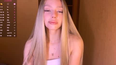 Kary online show from March 25, 3:52 pm