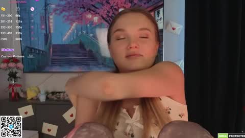 Hi Im Alice and here youll find something online show from April 17, 7:33 am