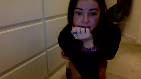 Snapshot of janicepepper chatting on December 24, 3:05 pm janicepepper online show from December 24, 3:05 pm