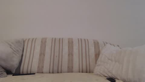 jaqueline88 online show from February 19, 4:55 am