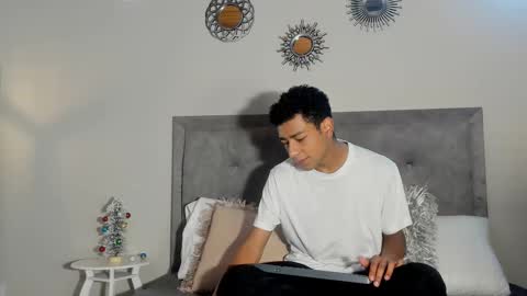 jared_blake online show from December 23, 12:35 am