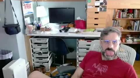 jareth_returns online show from November 22, 7:12 pm