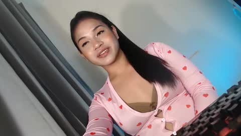 JASMINE online show from April 2, 1:51 pm