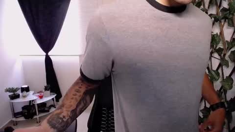 JKing  online show from February 16, 2:37 pm