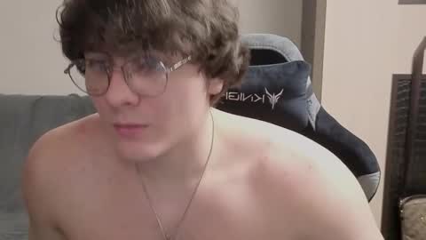 jastinpet online show from February 20, 9:39 pm