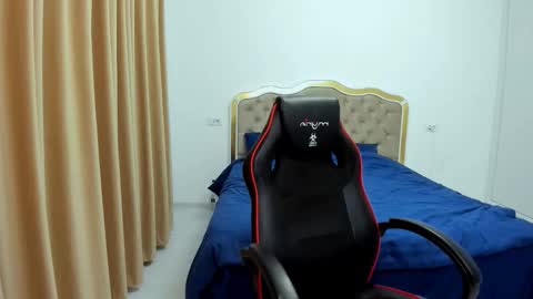  Javi  online show from October 2, 10:30 pm