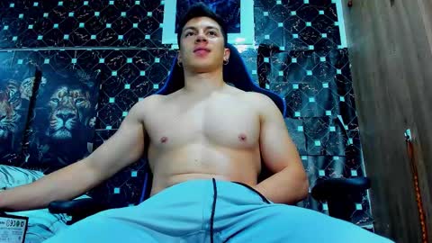 Javier online show from February 19, 12:32 am