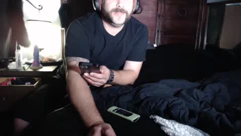 Snapshot of jaxxxdaddy chatting on December 25, 1:30 pm jax online show from December 25, 1:30 pm