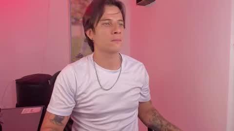 Jay Alvarrez online show from February 14, 9:39 pm