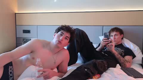 THE HOUSE online show from February 5, 6:35 am