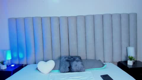 JaylaScott  online show from February 5, 11:44 am