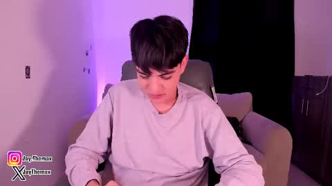 jaythomax online show from October 10, 1:22 am