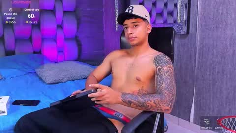 jaze_bradley online show from October 1, 11:42 am