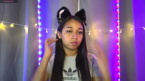 jaziel_wilsoon online show from December 4, 2:14 am