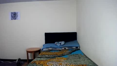 jboy_s online show from December 17, 3:06 pm