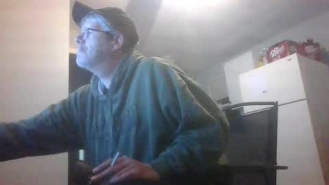 jcadeoutsider online show from April 20, 4:37 am