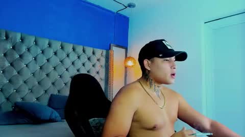 Snapshot of jdaniel_shellby chatting on October 13, 5:53 am jhon online show from October 13, 5:53 am