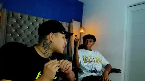 Snapshot of jdaniel_shellby chatting on October 14, 10:35 pm jhon online show from October 14, 10:35 pm