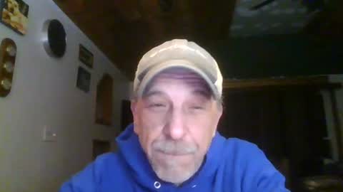 jdgiddy69 online show from February 18, 11:26 pm