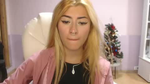 Jean online show from March 4, 3:22 am