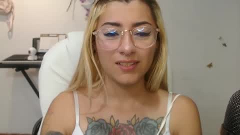 Jean online show from October 2, 10:41 pm