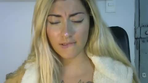 Jean online show from October 30, 10:43 pm