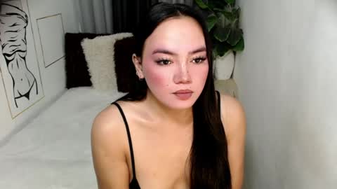 Jeanwants2play online show from July 14, 8:25 pm