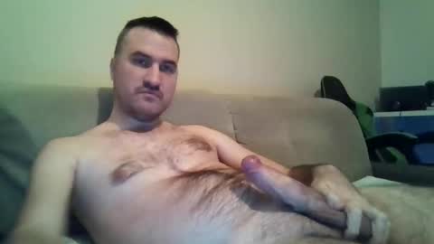 Snapshot of jebeni18 chatting on February 17, 5:44 pm somefucker6666 online show from February 17, 5:44 pm