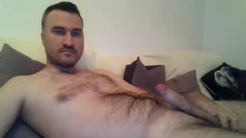 Snapshot of jebeni18 chatting on October 21, 8:01 pm somefucker6666 online show from October 21, 8:01 pm