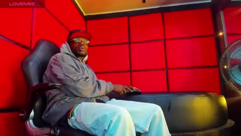 ---  Jeff --- online show from February 17, 4:22 am